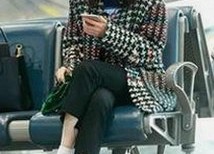 已满十八岁电视剧完整版官方版下载免费版：网络背后的人物变化与争议