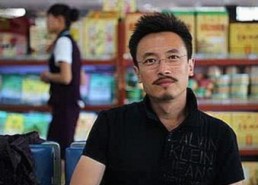 免费黄色官方版：从网络热议到合法合规的现状反差