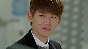 小🐔🐔伸进🈲🔞🔞A免费版官方版：最新娱乐资源全解析