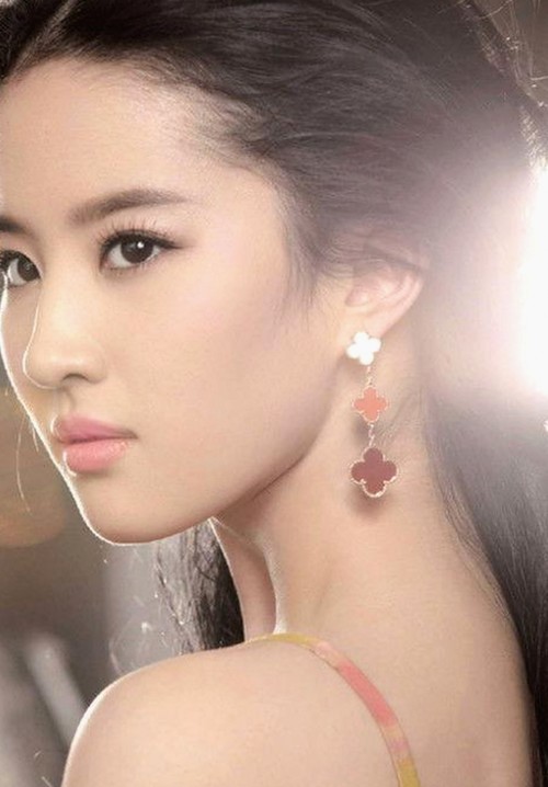 黄色软件下载官方版带来最新精彩内容，畅享多元娱乐体验