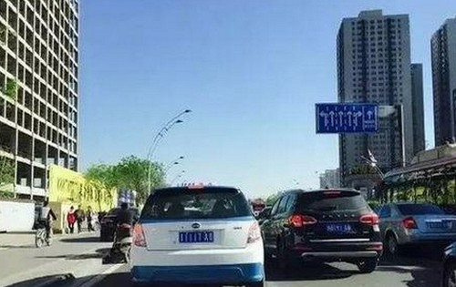 探索18馃埐官方版下载免费版：优质资源的最新选择