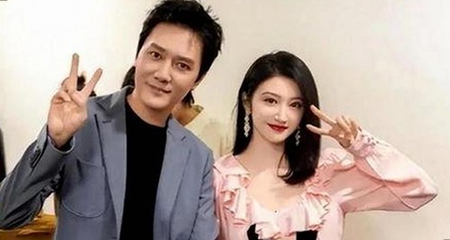 男的🈚放丄到女的：扬州副局长戴璐婚内出轨事件解析