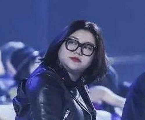 爱液官方官方版下载：揭示人物关系与变迁的反差之作