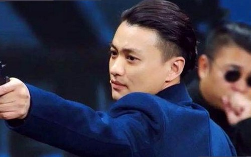 探索爱液官方免费版的最新动态：多平台资源一网打尽