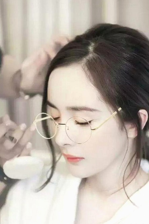 从幕后到前台：菠萝视频见证刘宇宁娱乐圈的蜕变